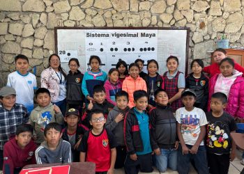 Taller de numeración vigesimal reaviva la identidad maya en las aulas quetzaltecas