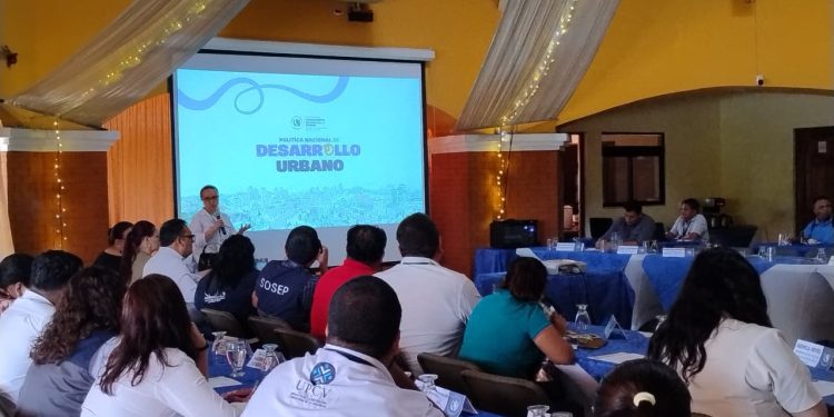 Impulsan en Escuintla un desarrollo urbano más ordenado y seguro