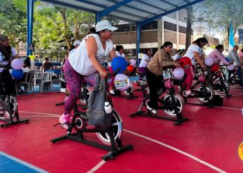 Marimba y spinning se encuentran en la Fiesta Agostina del Centro Deportivo Gerona