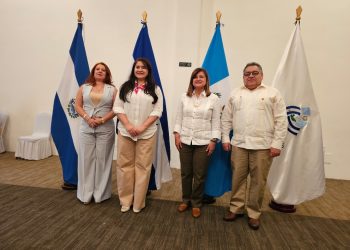 Vicecanciller Escobedo participa en reunión del Plan Trifinio en Honduras