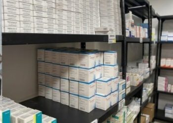 Abastecimiento de medicamentos e insumos garantiza continuidad de servicios en Santa Rosa