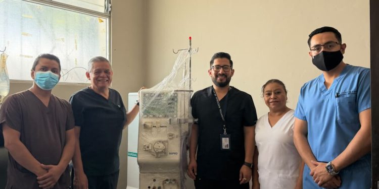Hospital de Amatitlán refuerza la atención con nuevo espacio para hemodiálisis