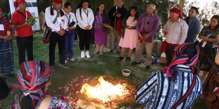 Tercer Encuentro Interregional de Ajq’ijab’ fortalece saberes ancestrales en Sololá