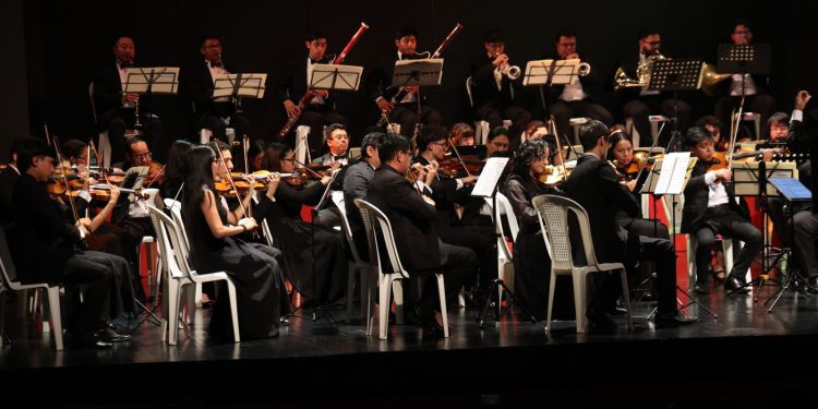 Orquesta de Apoyo a la Formación Artística celebra con música los 45 años del Teatro de Bellas Artes