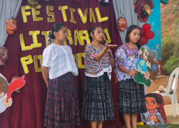Festival literario impulsa la revitalización y salvaguardia del idioma Poqomchi’ en Alta Verapaz
