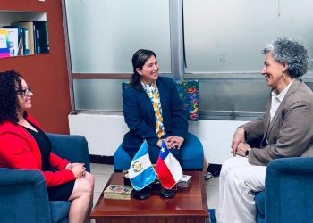 Guatemala y Chile brindan seguimiento a temas prioritarios de la agenda bilateral