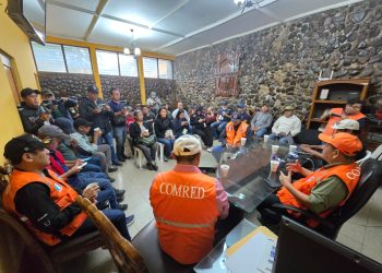 Equipos de salud de Chimaltenango mantienen acciones de prevención ante actividad del volcán de Fuego
