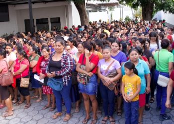 Más de 4 mil familias en Chiquimula reciben el Bono Social