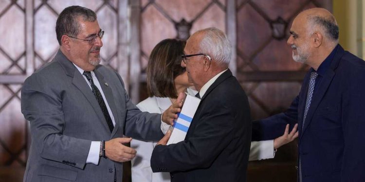 El regreso de Asturias: una decisión familiar que se convirtió en un esfuerzo de Estado