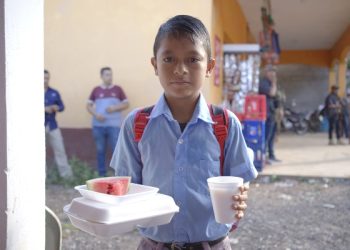 El MIDES garantiza la seguridad alimentaria en Jutiapa con nuevo servicio de comedor móvil rotativo