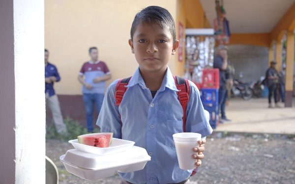 El MIDES garantiza la seguridad alimentaria en Jutiapa con nuevo servicio de comedor móvil rotativo