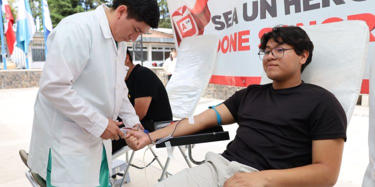 Unión de esfuerzos permite realizar en Quetzaltenango jornada de donación de sangre