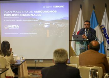 Guatemala avanza en una nueva ruta para conectar sus regiones