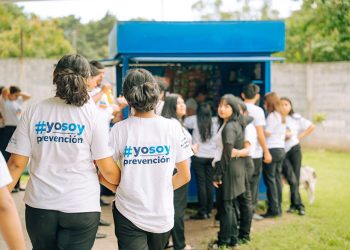 El Programa Pirámide abre oportunidades educativas para adolescentes y jóvenes fuera del sistema escolar