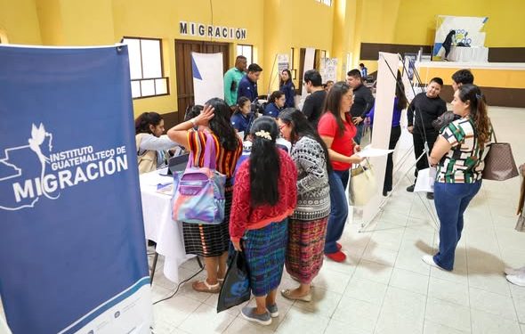 Con más de 16 instituciones, arranca séptima ExpoCAP en San Juan Sacatepéquez