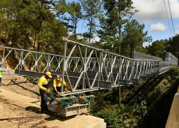 Puente modular de Santa Bárbara alcanza ambos extremos y avanza hacia su habilitación