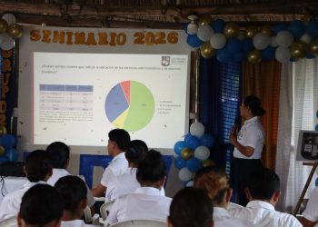 Estudiantes de Enfermería aportan a la salud desde las aulas y en territorios peteneros