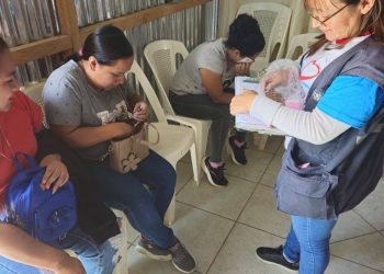 Jornada integral de salud lleva servicios preventivos a familias de Ciudad Peronia, Villa Nueva