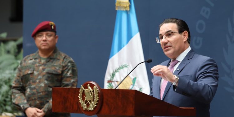 Gobernación y Defensa ejecutan operación conjunta ante bloqueos