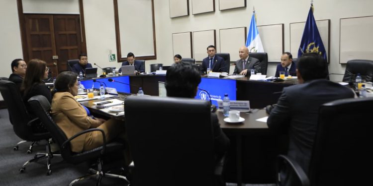 Avanzan acciones para modernizar la gestión de los centros carcelarios del país