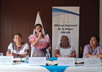 Mintrab capacita a mujeres en comunidades de Petén y Jalapa