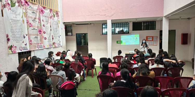Promueven en Quetzaltenango proyectos de vida y prevención de embarazos en adolescentes