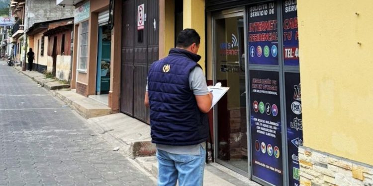 Supervisan servicio de cable en Quiché para brindar mayor confianza a la población