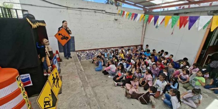 Paco y Lulú llevan seguridad vial a niñez de Villa Nueva