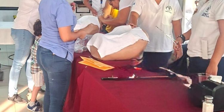 Personal médico y de enfermería de Retalhuleu actualiza conocimientos en planificación familiar