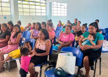 Madres de Quetzaltenango participan activamente en acciones para cuidar su salud y la nutrición de sus hijos