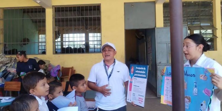 Jornadas integrales de salud escolar llegan a centros educativos de Suchitepéquez