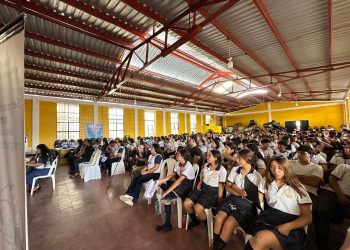 Foro abre espacios de diálogo sobre salud reproductiva para adolescentes en Jutiapa