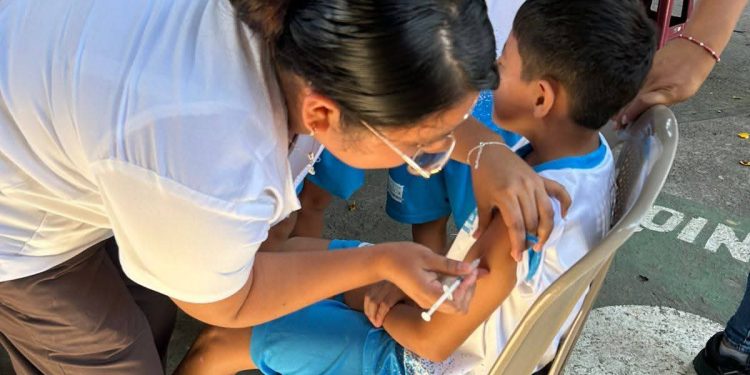 Salud Escolar: Jornada integral fortalece el bienestar de la niñez en San Francisco Zapotitlán, Suchitepéquez