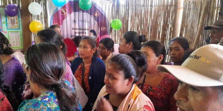 Brigada de Salud y Nutrición acerca atención preventiva a la niñez de Purulhá, Baja Verapaz