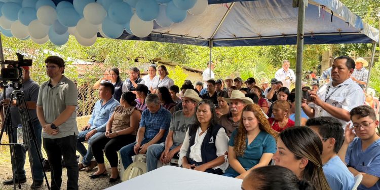Nueva clínica dental fortalece la atención en salud bucal en la aldea Cerro Gordo, Santa Rosa de Lima