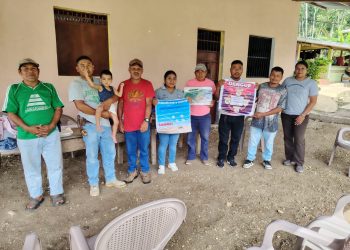 Líderes comunitarios de El Cangrejal, San Luis, Petén, se unen a la prevención de enfermedades como el dengue