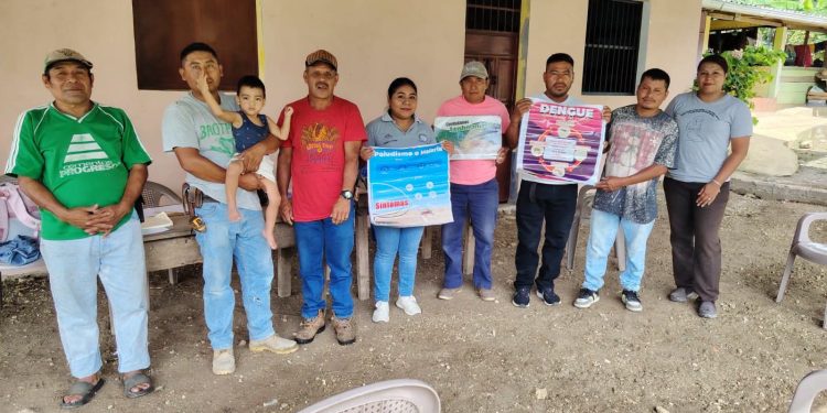 Líderes comunitarios de El Cangrejal, San Luis, Petén, se unen a la prevención de enfermedades como el dengue