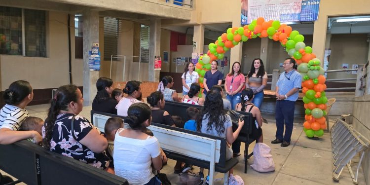¡Protección de la primera infancia! Familias reciben orientación sobre alimentación y cuidado integral de la niñez en Asunción Mita