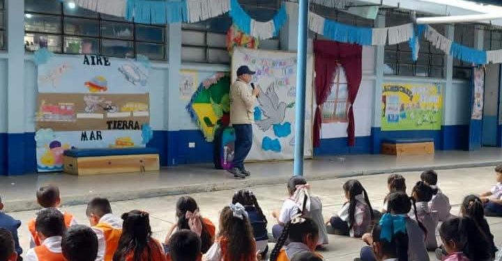 Salud Escolar: Acciones de prevención contra el dengue llegan a ocho establecimientos educativos de la capital