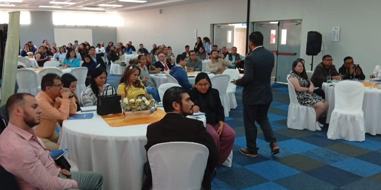 Se realiza Foro Empresarial en Huehuetenango