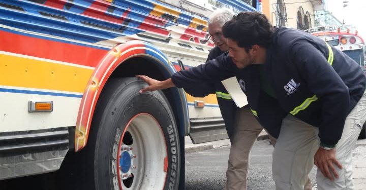 Inspeccionan unidades de transporte en Rabinal, Baja Verapaz