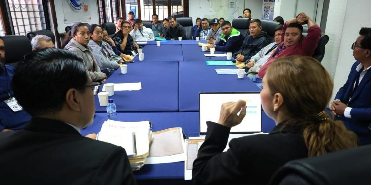 Porteadores de San Marcos conocen avances de solicitudes y pasos para continuar sus trámites