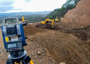 Anillo Regional C-50 continúa con preparación de terreno en El Progreso