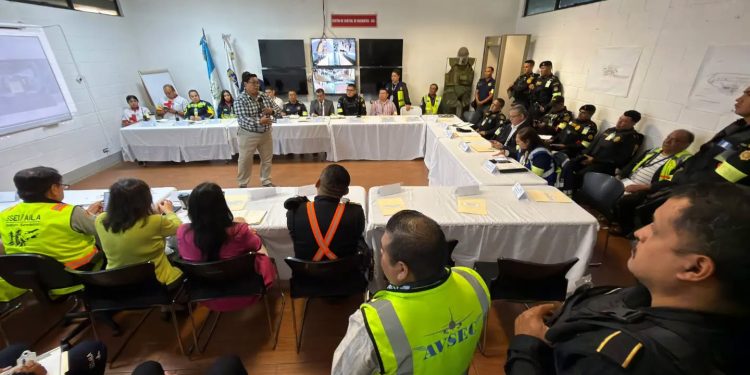 Simulacro fortalece respuesta ante emergencias en el Aeropuerto Internacional La Aurora
