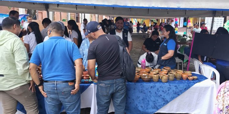 Feria del Agricultor dinamiza la economía local en San Luis Jilotepeque