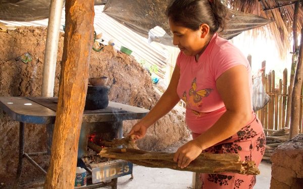 Transformando vidas en Jocotán: El nuevo comienzo de Flori Esperanza y sus tres hijos