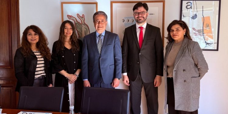 Guatemala y Chile contemplan cooperación en torno a la lectura