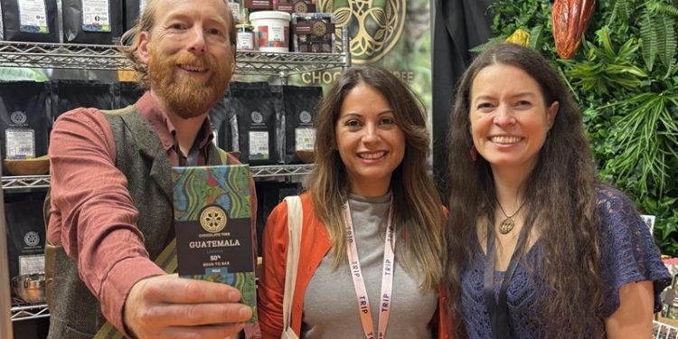 Chocolate guatemalteco de Alta Verapaz deleita en feria de Londres