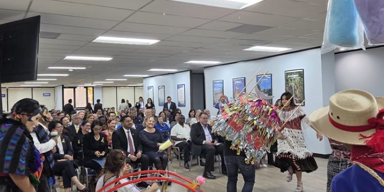 Consulado General de Guatemala en Houston conmemora el 205.° aniversario de Independencia