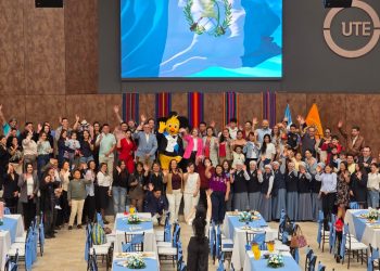 Con diversas actividades, Guatemala conmemora en Ecuador 205 años de Independencia
